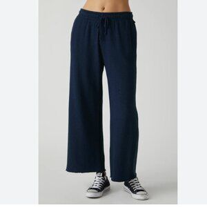 Velvet by Graham and Spencer Montecito Pant in Navy